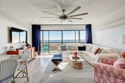 Elevator. Oceanfront. Big Deck. Pool.