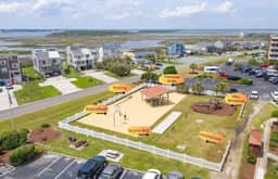 Top Floor Oceanfront & Sound Views, Pool, - Image 3