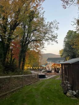 7 Miles to DT AVL, Hot Tub, Mountain View, Fenced - Image 3
