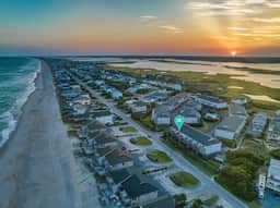 3 bdr, Oceanview, Pool, Private Beach access - Image 5