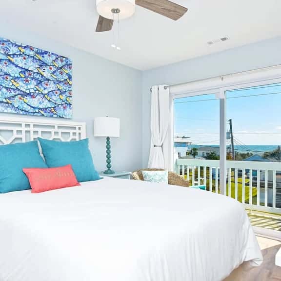 5 Decks, Pool, Walk to Pier & Boardwalk - Image 1